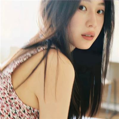 在切瑟尔海滩上